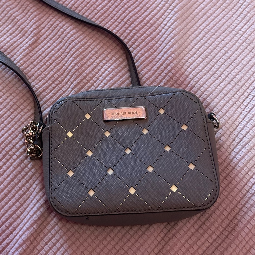Crossbody bag